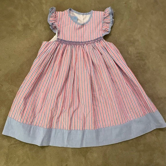 Boutique brand, Bella Bliss, red, white, & blue dress w/ ruffle sleeves.EUC.Sz5.